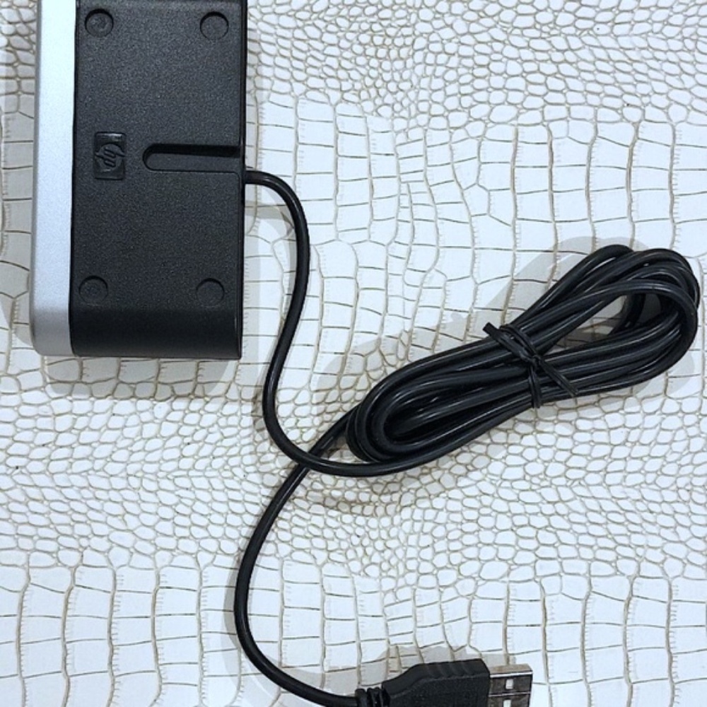 New Unused HP Wireless Receiver Model: C-UAD-HP1